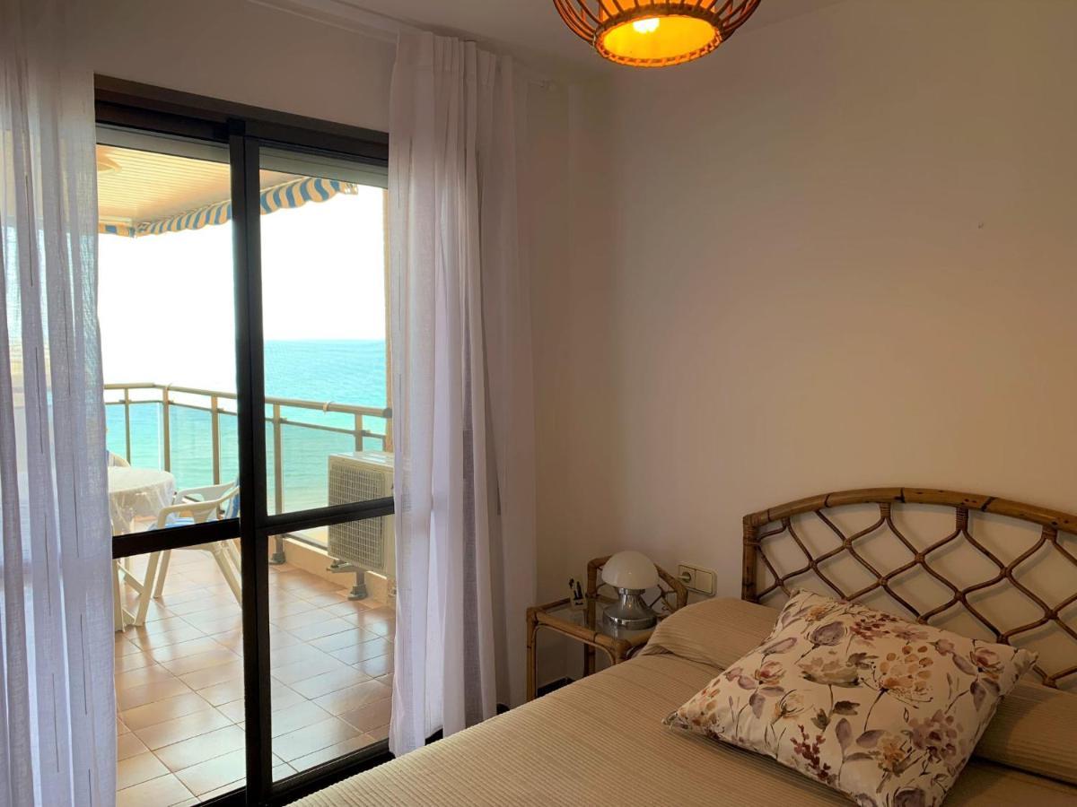 Cala Llenguadets Palmyra Apartment Salou Bagian luar foto